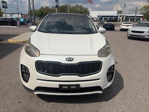 Snow White Pearl 2018 Kia Sportage SX Turbo