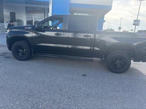 2022 Chevrolet Silverado 1500 Limited Custom Trail Boss