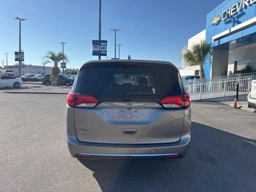 2018 Chrysler Pacifica Touring Plus