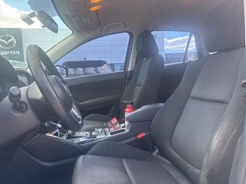 2016 Mazda CX-5 Sport