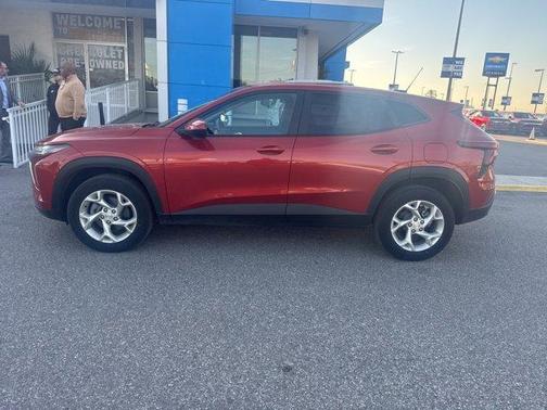 2024 Chevrolet Trax LS