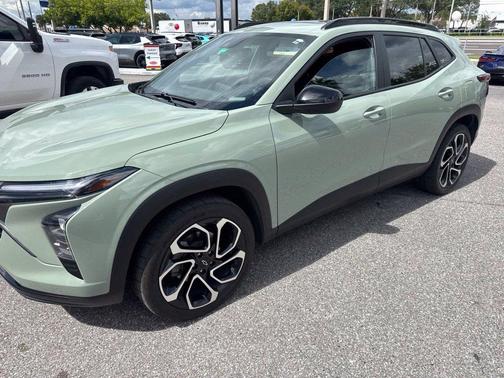 Green 2024 Chevrolet Trax 2RS