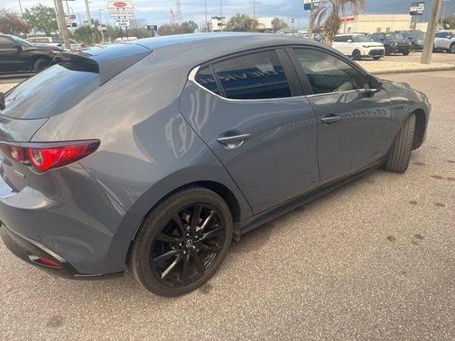 2023 Mazda Mazda3 2.5 S Carbon Edition
