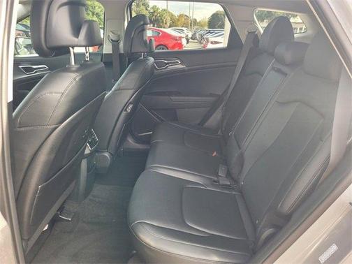 2025 Kia Sportage SX