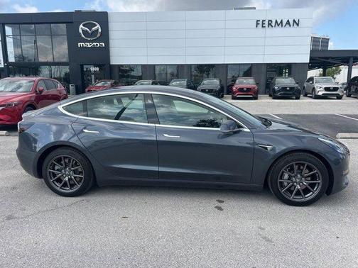 2020 Tesla Model 3 Long Range