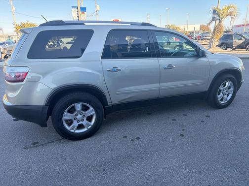 2010 GMC Acadia SL