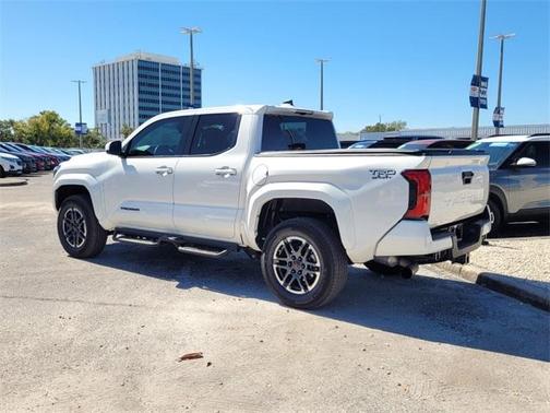 2024 Toyota Tacoma TRD Sport