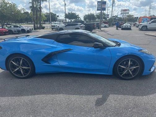 2022 Chevrolet Corvette Stingray w/3LT