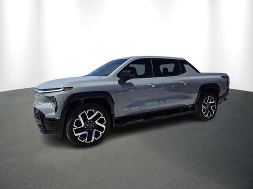 2025 Chevrolet Silverado EV RST