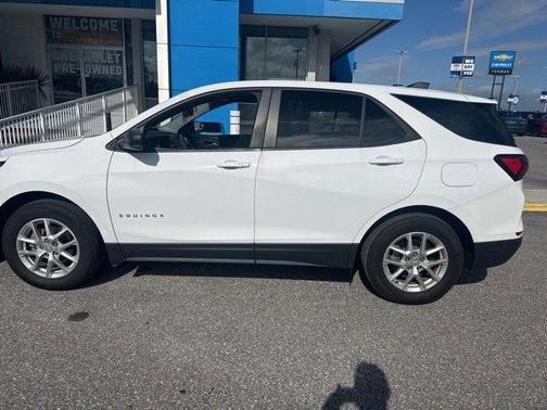 2024 Chevrolet Equinox LS