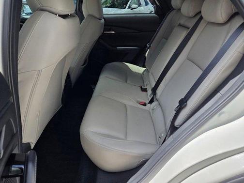 Snowflake White Pearl 2023 Mazda CX-30 2.5 S Preferred Package