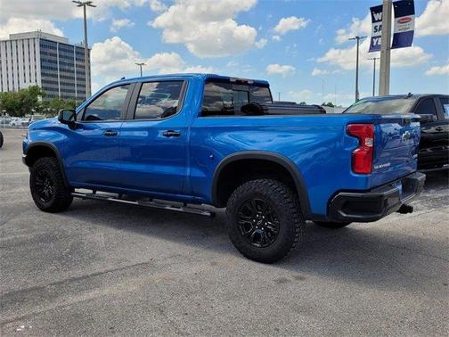 2024 Chevrolet Silverado 1500 ZR2