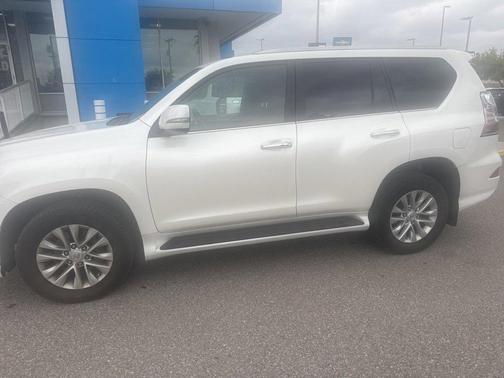 2023 Lexus GX 460 Base