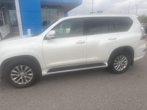 2023 Lexus GX 460 Base