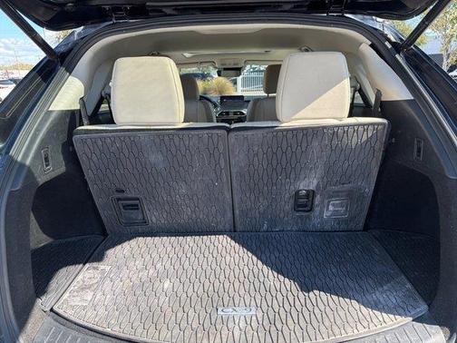 2022 Mazda CX-9 Touring Plus