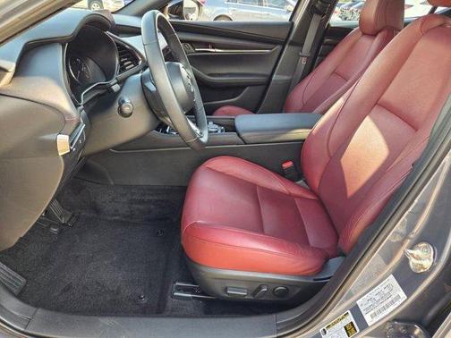 2024 Mazda Mazda3 2.5 S Carbon Edition