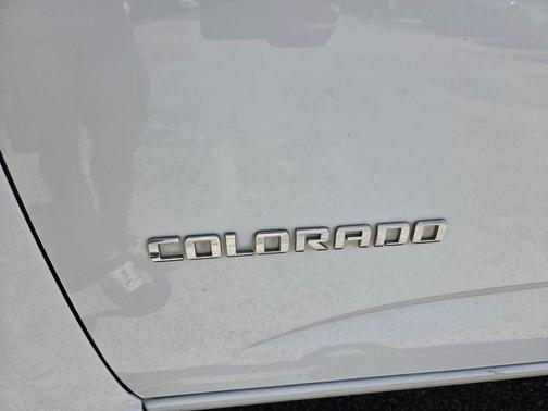 Summit White 2020 Chevrolet Colorado WT