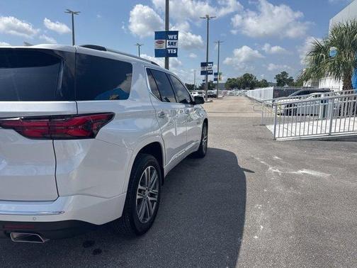 2023 Chevrolet Traverse High Country
