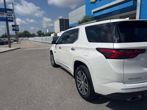 2023 Chevrolet Traverse High Country