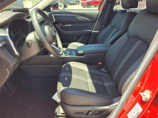 2024 Mazda CX-50 2.5 S Preferred Package