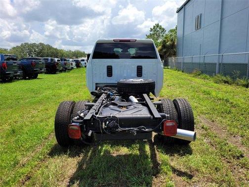 2024 Chevrolet Silverado 3500 WT