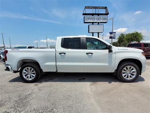 2023 Chevrolet Silverado 1500 Custom