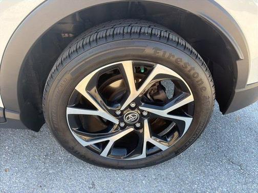 2018 Toyota C-HR XLE