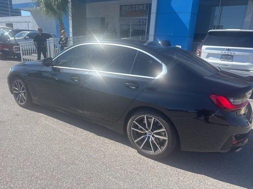 2020 BMW 330 i xDrive