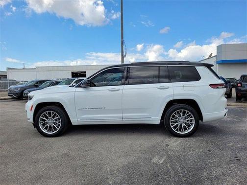 2023 Jeep Grand Cherokee L Summit