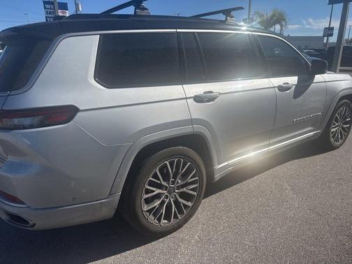 2025 Jeep Grand Cherokee L Summit