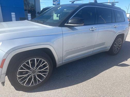 2025 Jeep Grand Cherokee L Summit