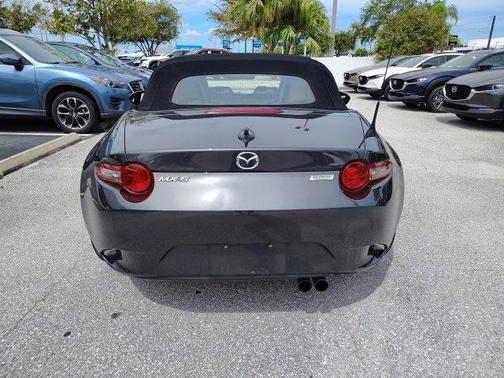 2017 Mazda MX-5 Miata Grand Touring