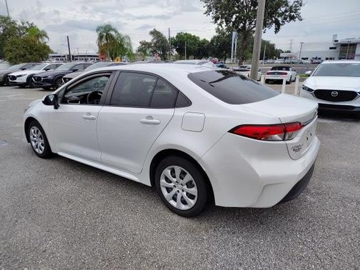 2023 Toyota Corolla Hybrid LE