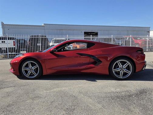 2026 Chevrolet Corvette Stingray w/2LT
