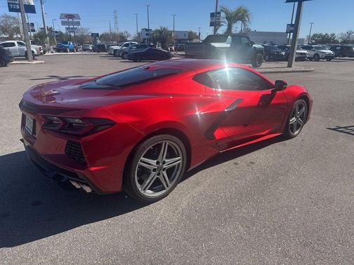 2026 Chevrolet Corvette Stingray w/2LT