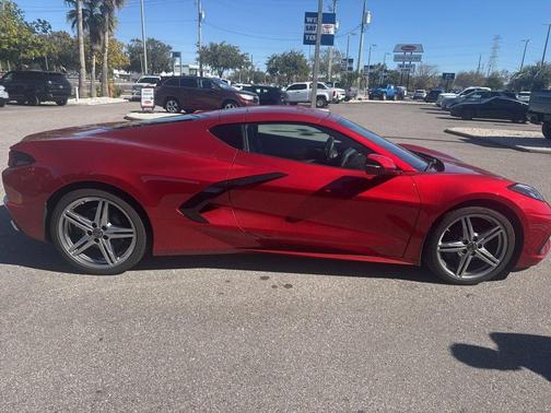 2026 Chevrolet Corvette Stingray w/2LT