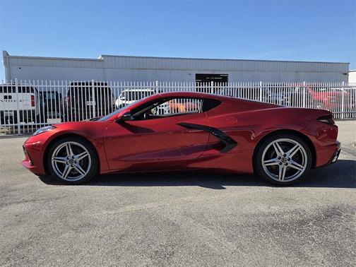2026 Chevrolet Corvette Stingray w/2LT