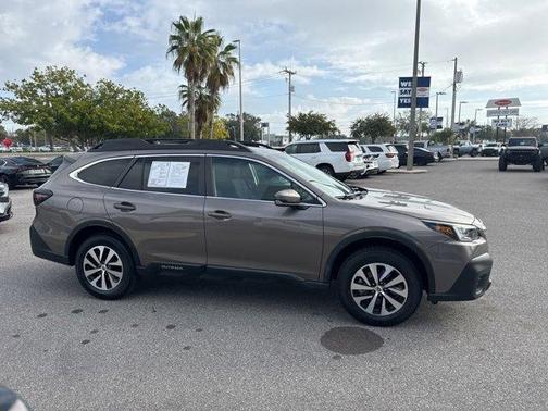 2022 Subaru Outback Premium