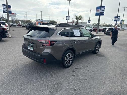 2022 Subaru Outback Premium