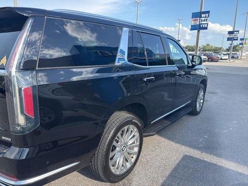 2022 Cadillac Escalade Premium Luxury
