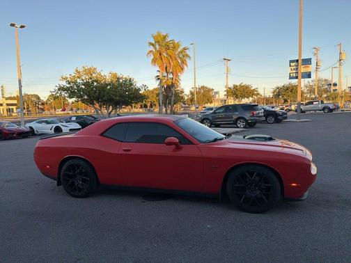 2016 Dodge Challenger R/T