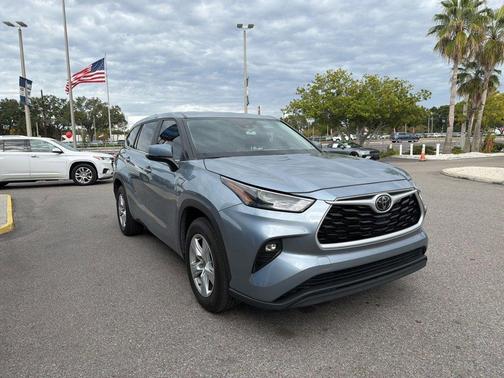 2023 Toyota Highlander L