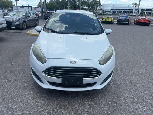 2016 Ford Fiesta SE