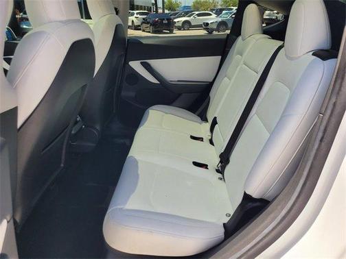 2020 Tesla Model Y Performance