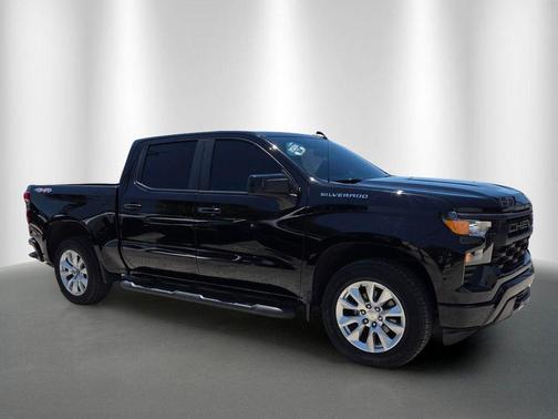 Black 2024 Chevrolet Silverado 1500 Custom