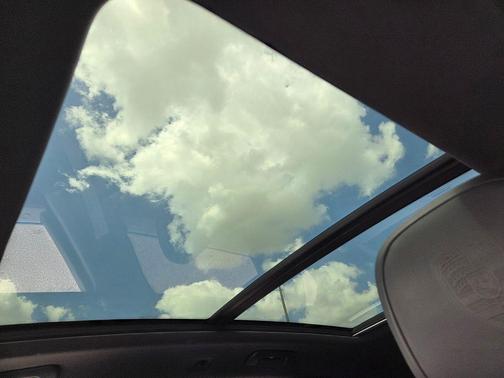 2023 Porsche Cayenne S Platinum Edition