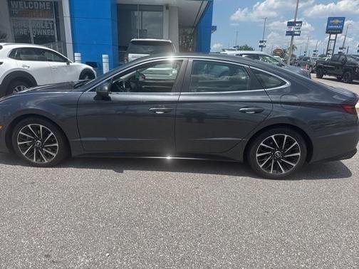 2021 Hyundai SONATA Limited