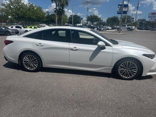 2019 Toyota Avalon Limited