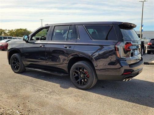 2025 Chevrolet Tahoe RST