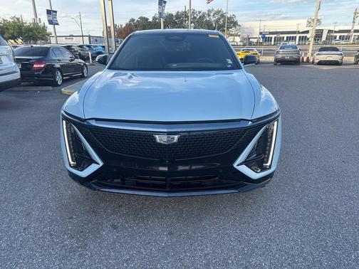 2024 Cadillac LYRIQ Sport